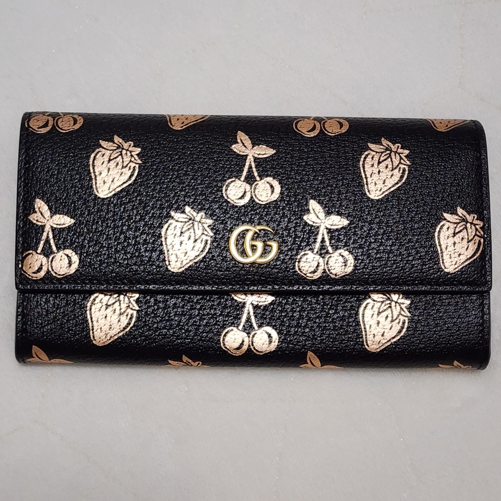 Gucci GG Marmont Leather Berry Cherry Strawberry Black Long Wallet